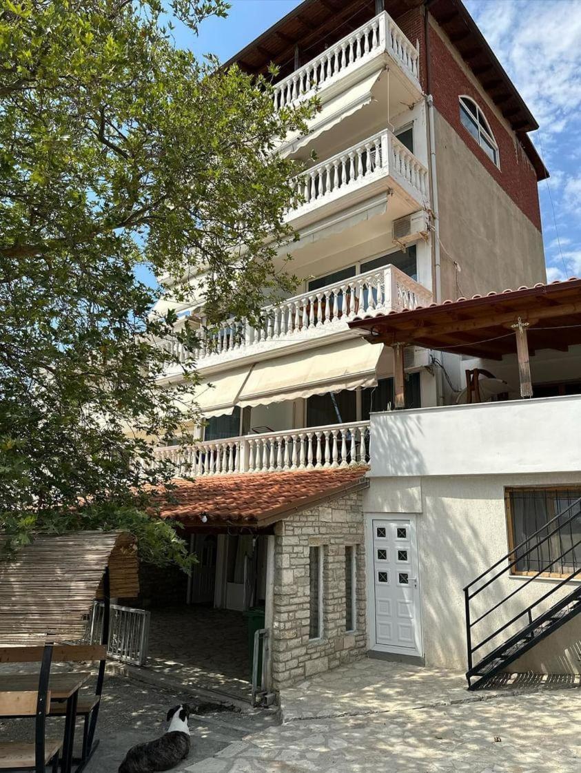 Polyxeni Apartments & Rooms Qeparo Dış mekan fotoğraf